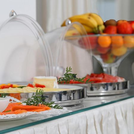 דיסלדורף Hotel Villa Falkenberg מראה חיצוני תמונה