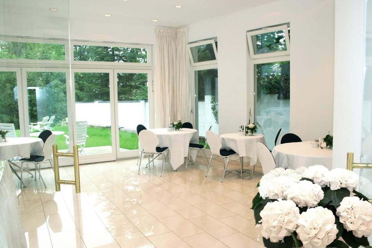 דיסלדורף Hotel Villa Falkenberg מראה חיצוני תמונה