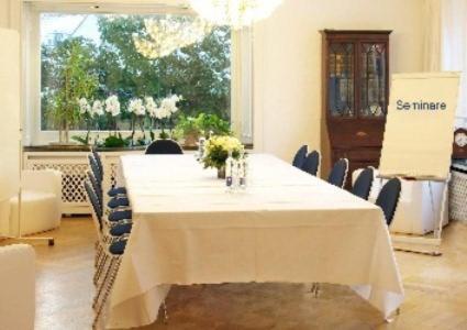 דיסלדורף Hotel Villa Falkenberg מראה חיצוני תמונה